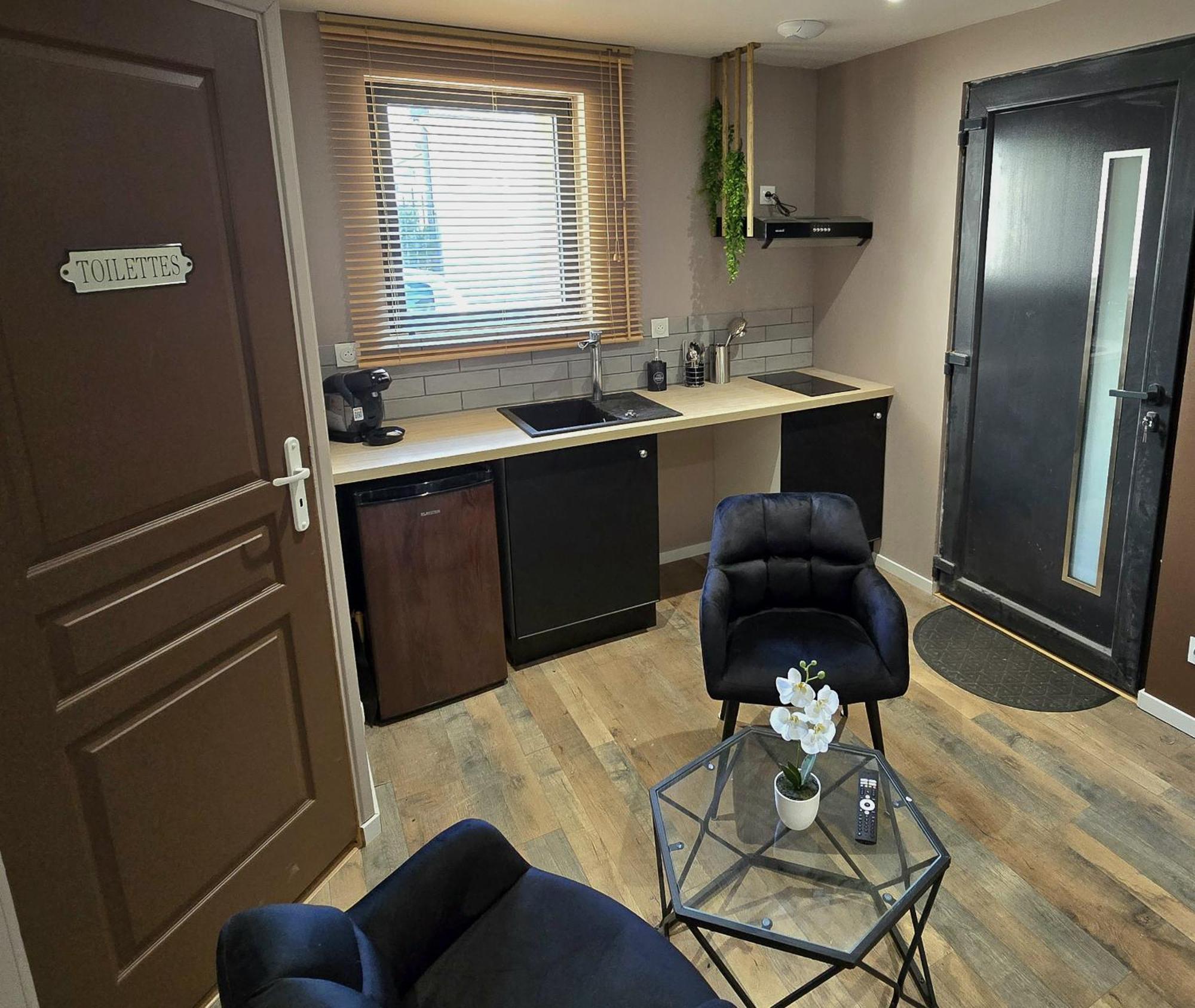 Appartement Chambre Cosy - Jacuzzi - Little Room 방돔 외부 사진